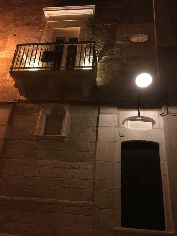 Dimora D'Errico - Monolocale Nel Centro Storico Διαμέρισμα Carovigno Εξωτερικό φωτογραφία