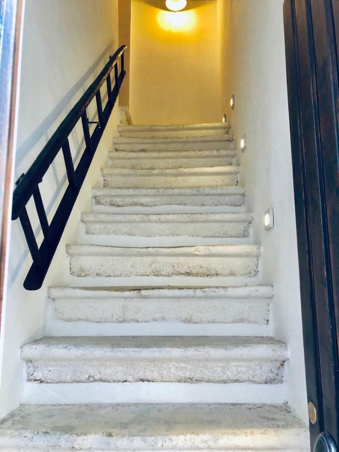Dimora D'Errico - Monolocale Nel Centro Storico Διαμέρισμα Carovigno Εξωτερικό φωτογραφία